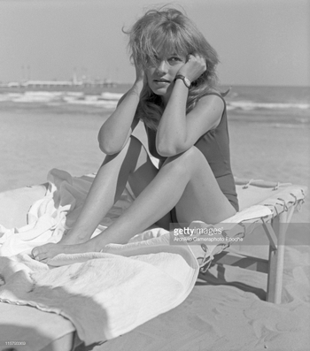 Jeanne Moreau