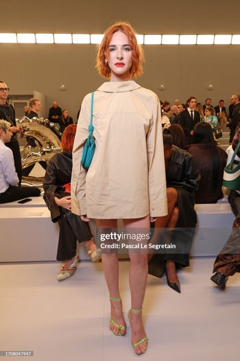 Hari Nef