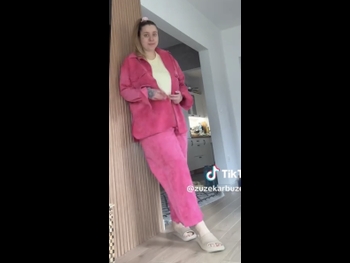  alt="Zuzia Borucka"