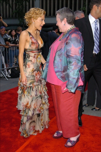 Kathy Bates (I)