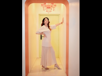  alt="Elakshi Gupta"