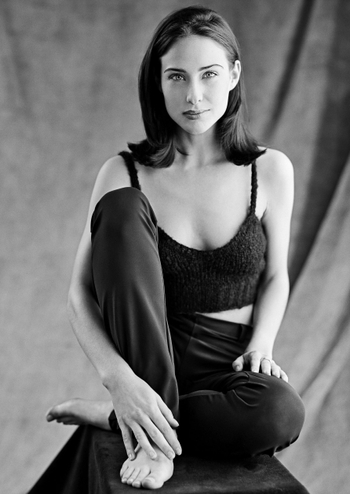 Claire Forlani