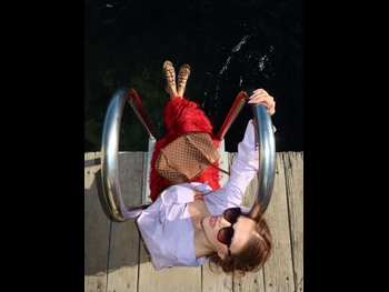  alt="Elodie Russell"