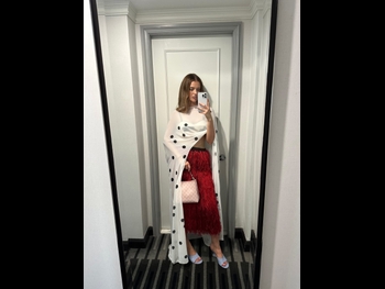  alt="Elodie Russell"