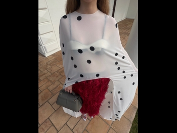  alt="Elodie Russell"