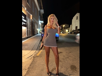  alt="Luana Vjollca"