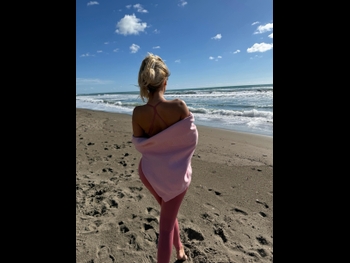  alt="Luana Vjollca"