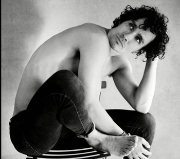 Robert Sheehan