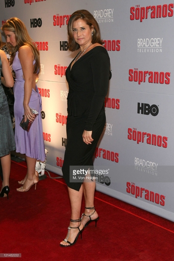 Lorraine Bracco