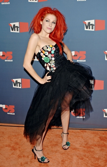 Bonnie McKee (I)