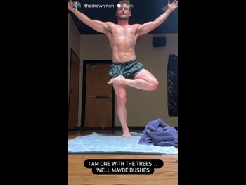  alt="Drew Lynch"