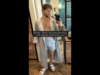  alt="Drew Lynch"