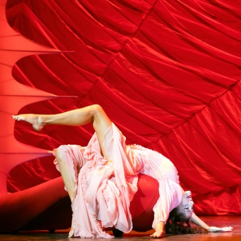 Elina Nechayeva