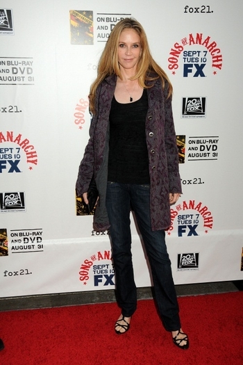 Ally Walker (I)