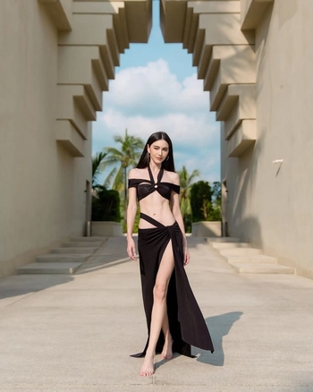 Davika Hoorne