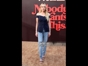  alt="Erin Foster"