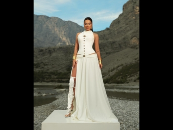  alt="Ronela Hajati"