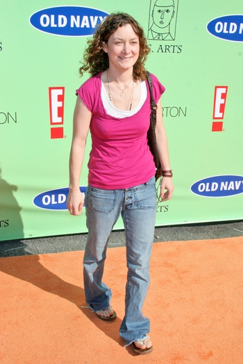 Sara Gilbert