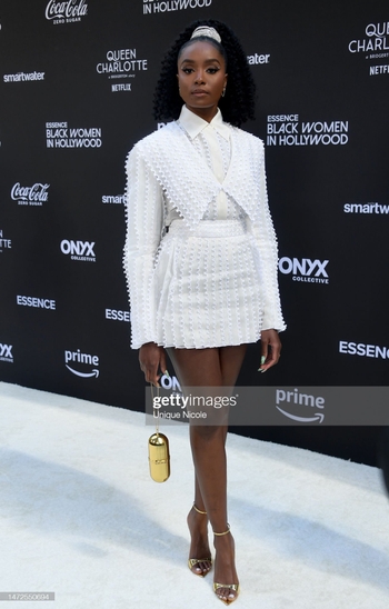 KiKi Layne