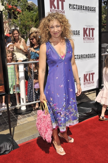 Alex Kingston (I)