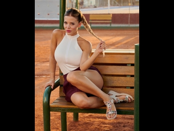  alt="Evangelina Anderson"
