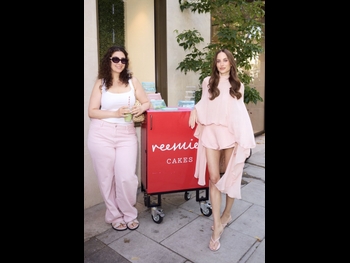  alt="Rosie Fortescue"
