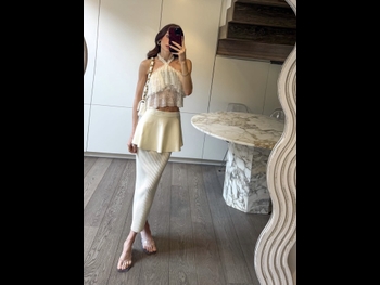  alt="Rosie Fortescue"