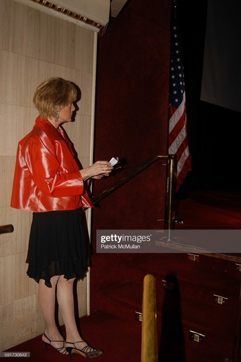 Lesley Stahl