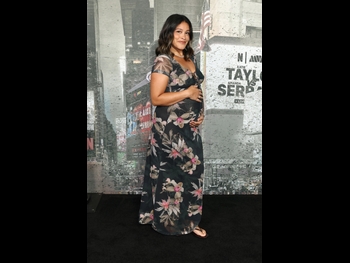  alt="Gina Rodriguez"