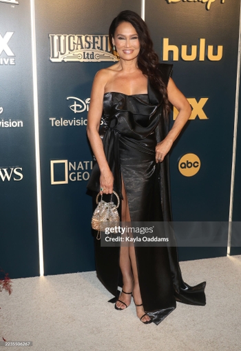 Tia Carrere