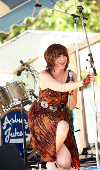 Nicole Atkins