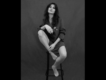  alt="Natalia Avelon"