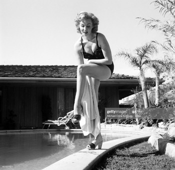 Rhonda Fleming