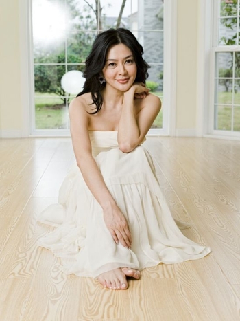 Rosamund Kwan