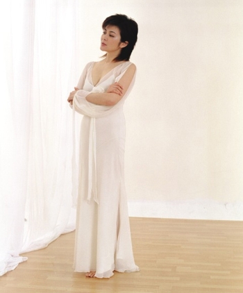 Rosamund Kwan