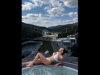  alt="Anna Salivanchuk"