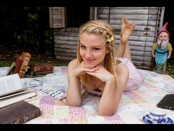  alt="Krystyn Lambert"