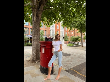  alt="Zara Mcdermott"