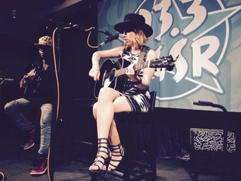 ZZ Ward