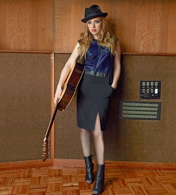 ZZ Ward