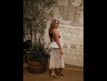  alt="Oana Gregory"