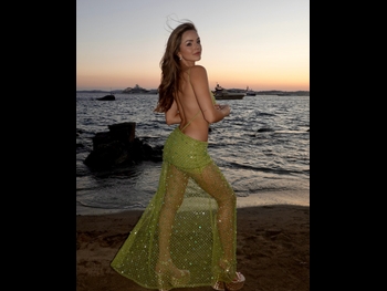  alt="Oana Gregory"