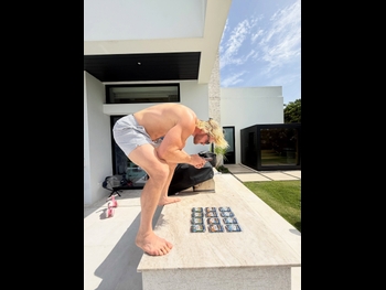  alt="Logan Paul"