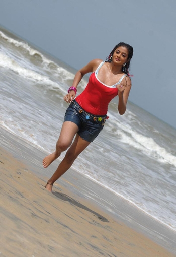 Priyamani