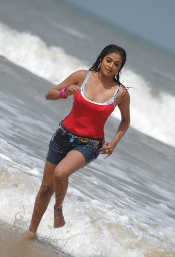 Priyamani