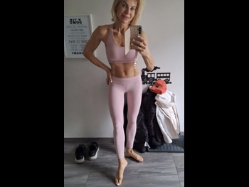  alt="Karolina Nowakowska"