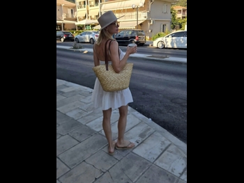  alt="Karolina Nowakowska"
