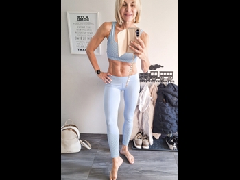  alt="Karolina Nowakowska"