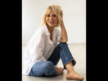  alt="Karolina Nowakowska"