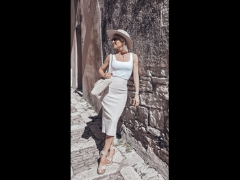  alt="Karolina Nowakowska"